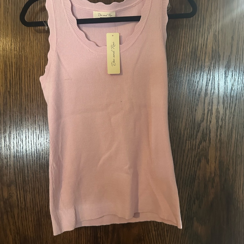 Doe & Rae Light Pink Ribbed Tank Top